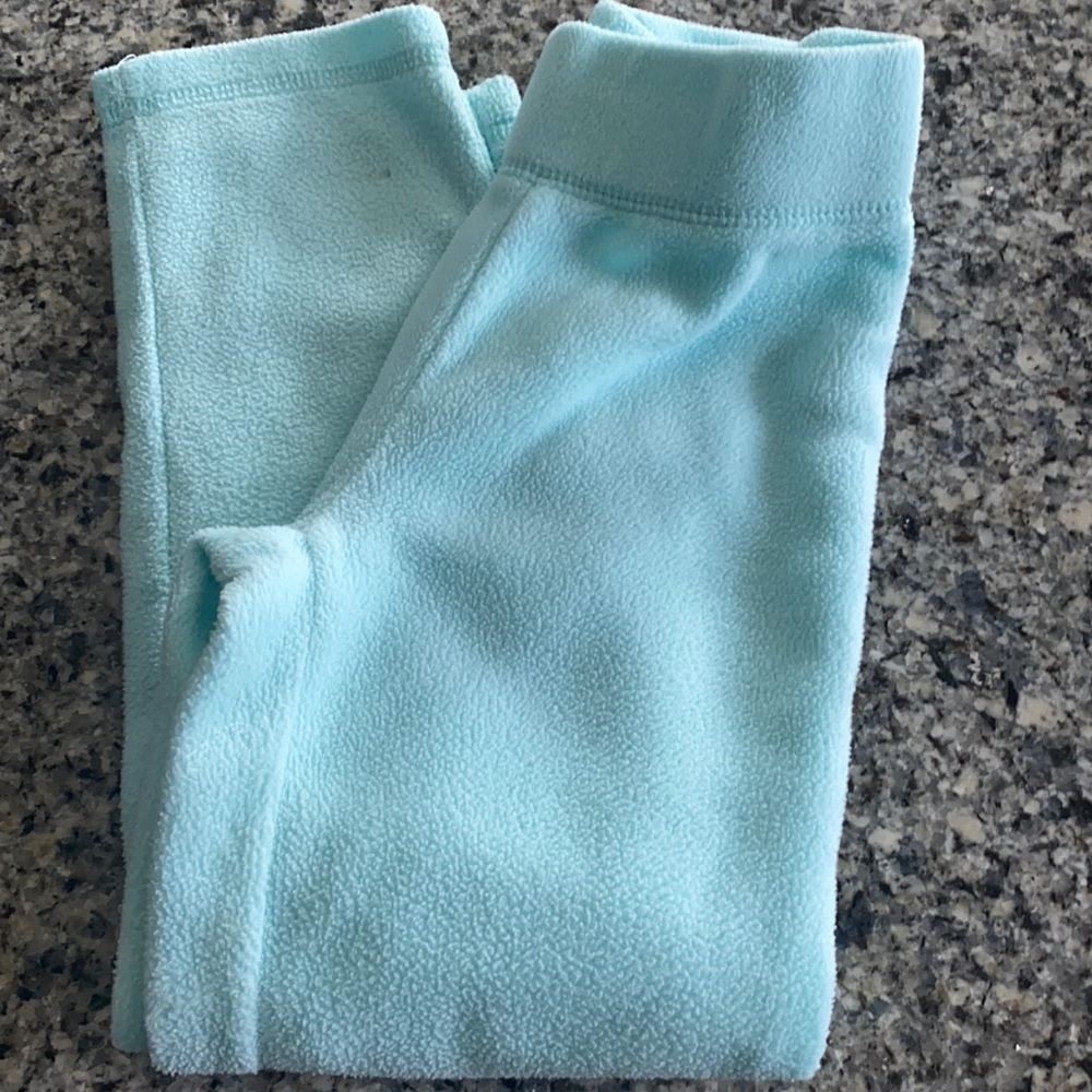 Girls size 5/6 fleece pants
